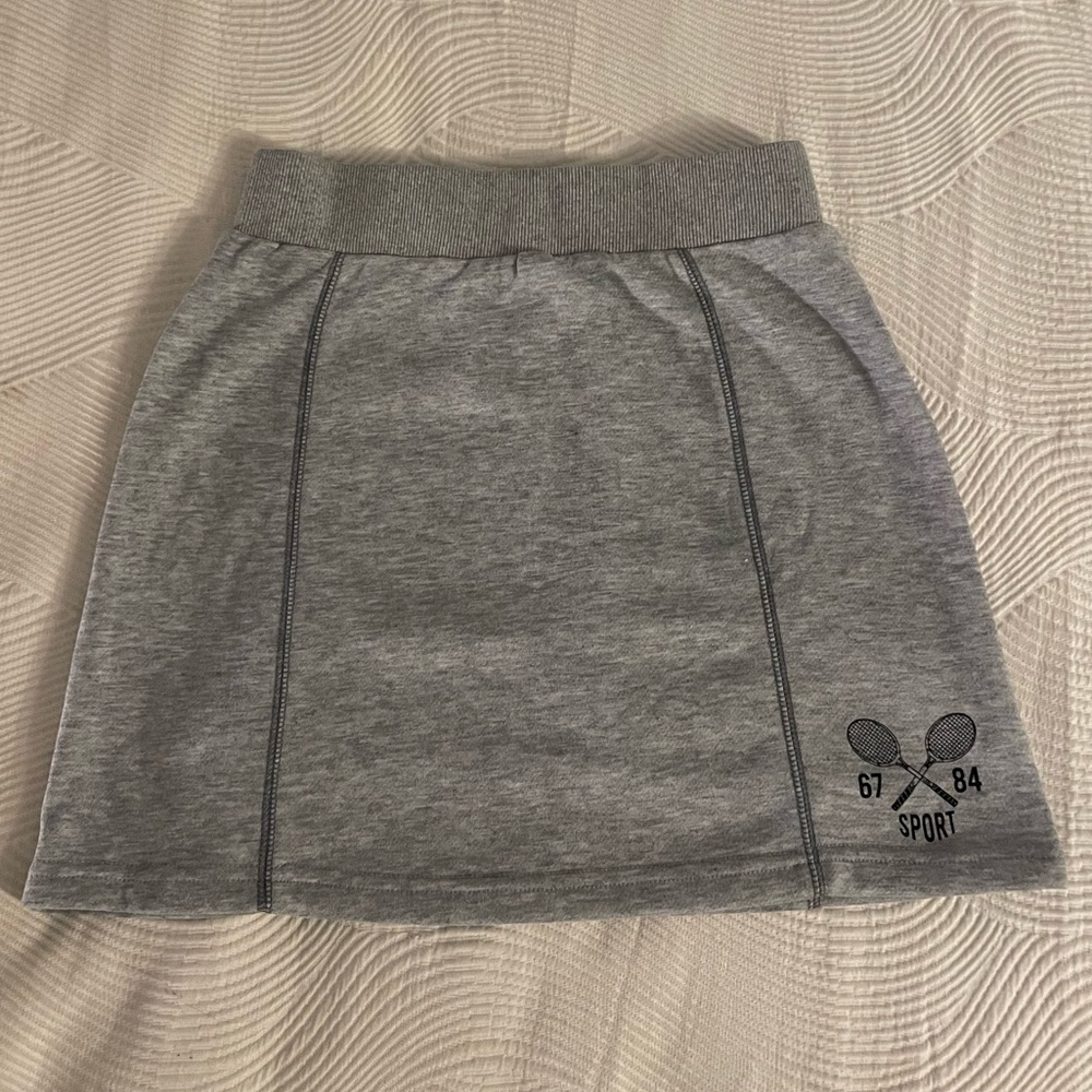 Princes Polly grey sporty mini skirt